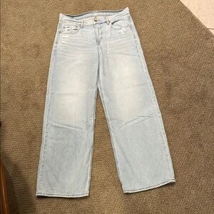 American Eagle - Light Blue Women's Jeans
